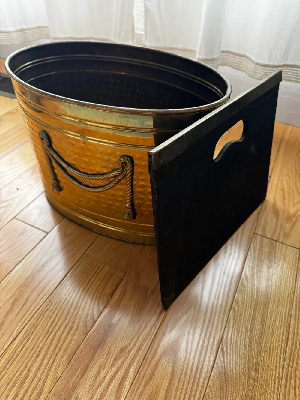 Vintage Hammered Brass Vessel with Rope-Style Handles Planter / Storage